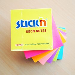 notes-autoadeziv-76-x-76-mm-100-file-stick-n-corai-neon